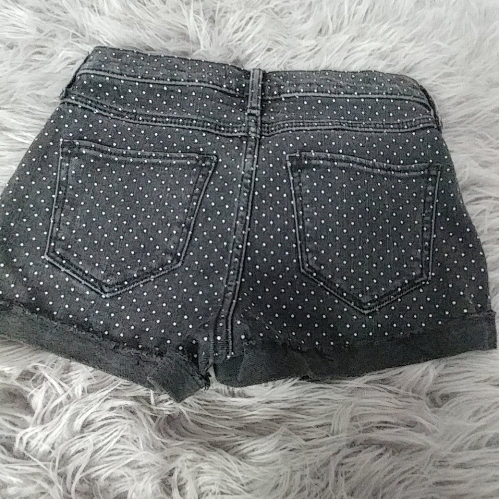 Shorts - Picture 2 of 2